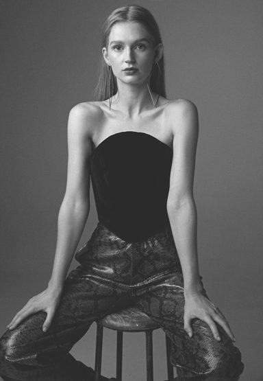 kelly-marie-smith-vivien-s-models